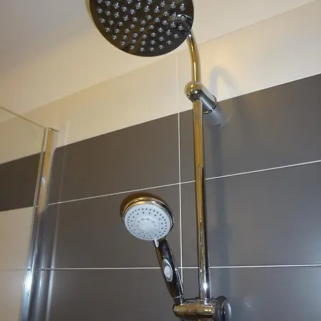 Апартаменти La Pineta В'яреджо